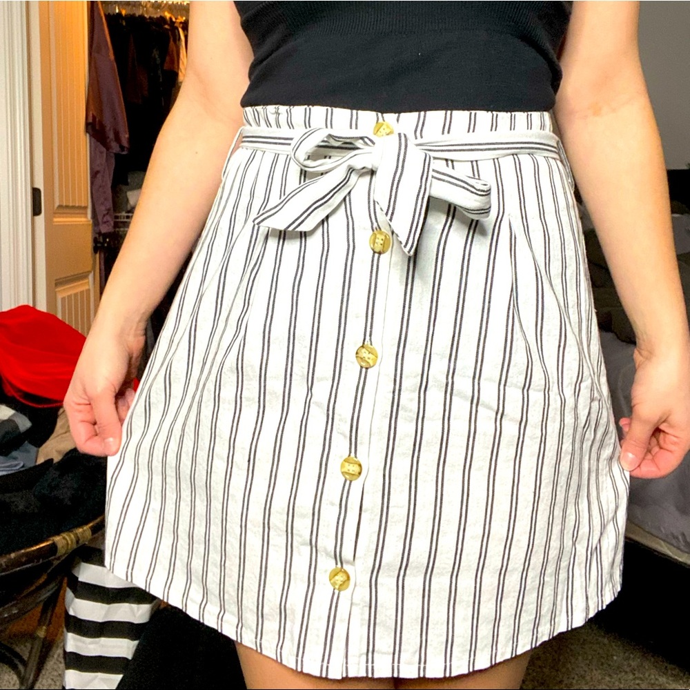 striped skirt